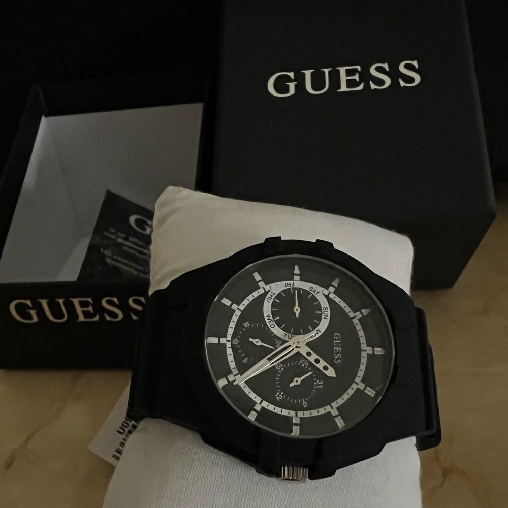 GUESS black analog sport watch